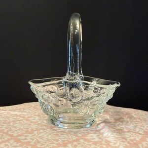 Small DB Glass Dogwood basket